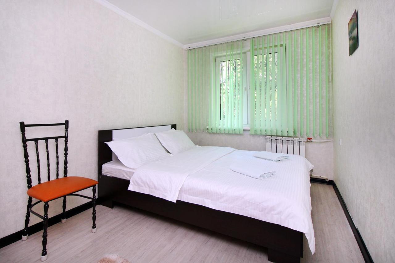Apartment Cozy, Clean In Almaly District 29 Almaty